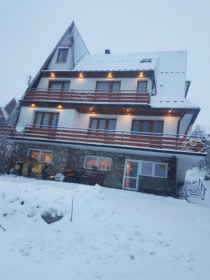 Pokoje Goscinne Sztokfisz Bukowina Tatrzanska Exterior photo